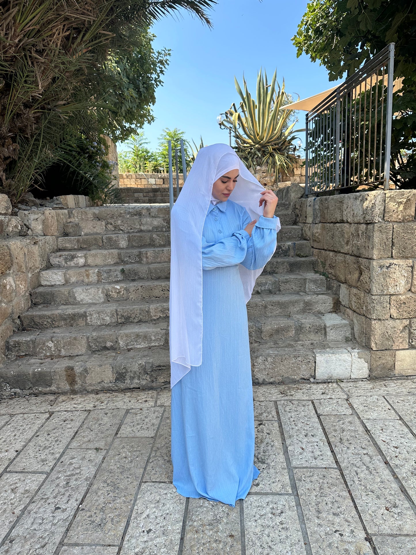 فستان الرِفا- لون ازرق